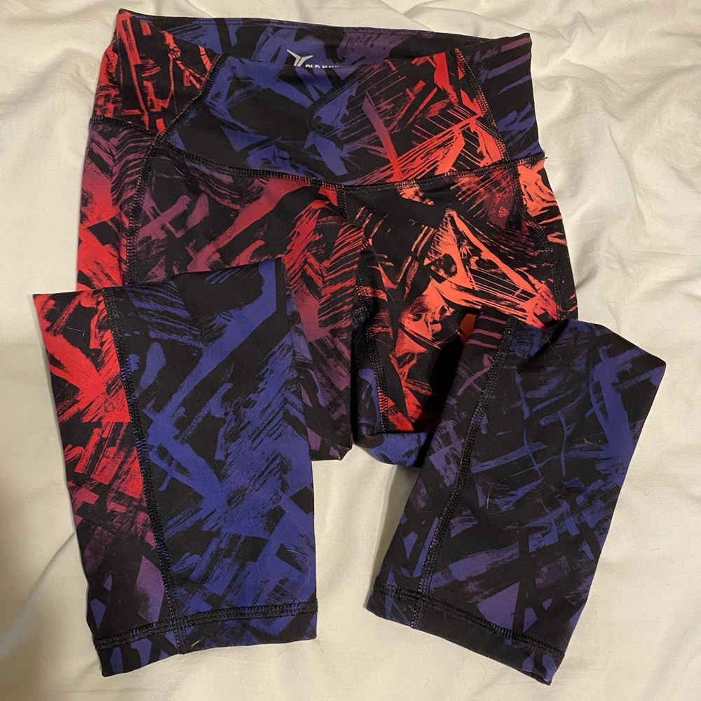 Multi-colored active cropped pants - Picture 3 of 3
